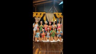 En xorgasmo Mira Video Porno de Todas las putas colombianas reunidas por navidad en xxxdominicano.com GRATIS y disfruta de un gran contenido XXX con las mejores Categorías y Etiquetas.